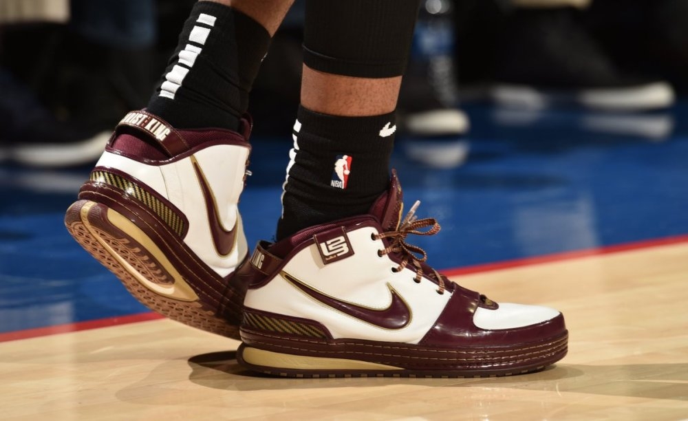 环足奖年度最佳总监候选：坎波斯、爱德华兹&理查德-休斯在列（环足奖年度最佳总监提名公布：坎波斯、爱德华兹、理查德-休斯入围）