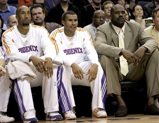 于根伟：杨梓豪的续约存在变数；目前看朴韬宇回归可能性不大（于根伟称杨梓豪续约尚存不确定性，朴韬宇回归希望渺茫）