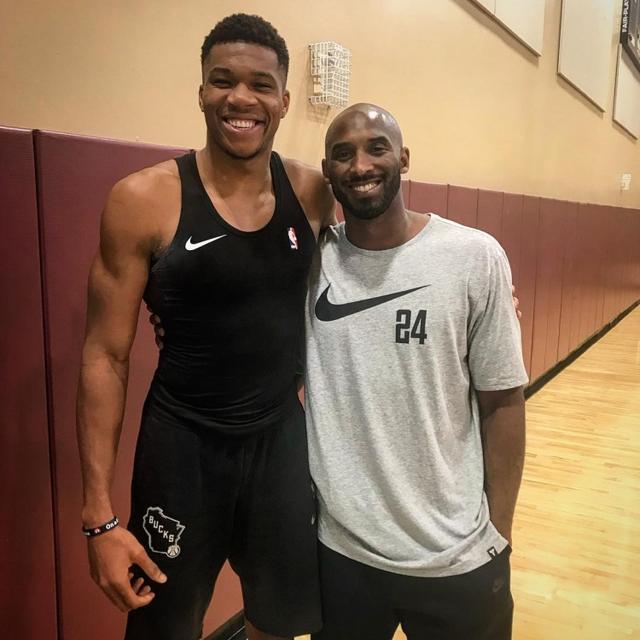 罗马诺：埃利奥特预计会回利物浦，利物浦将与维拉进行协商（罗马诺：埃利奥特有望回归利物浦，俱乐部将与维拉展开谈判）