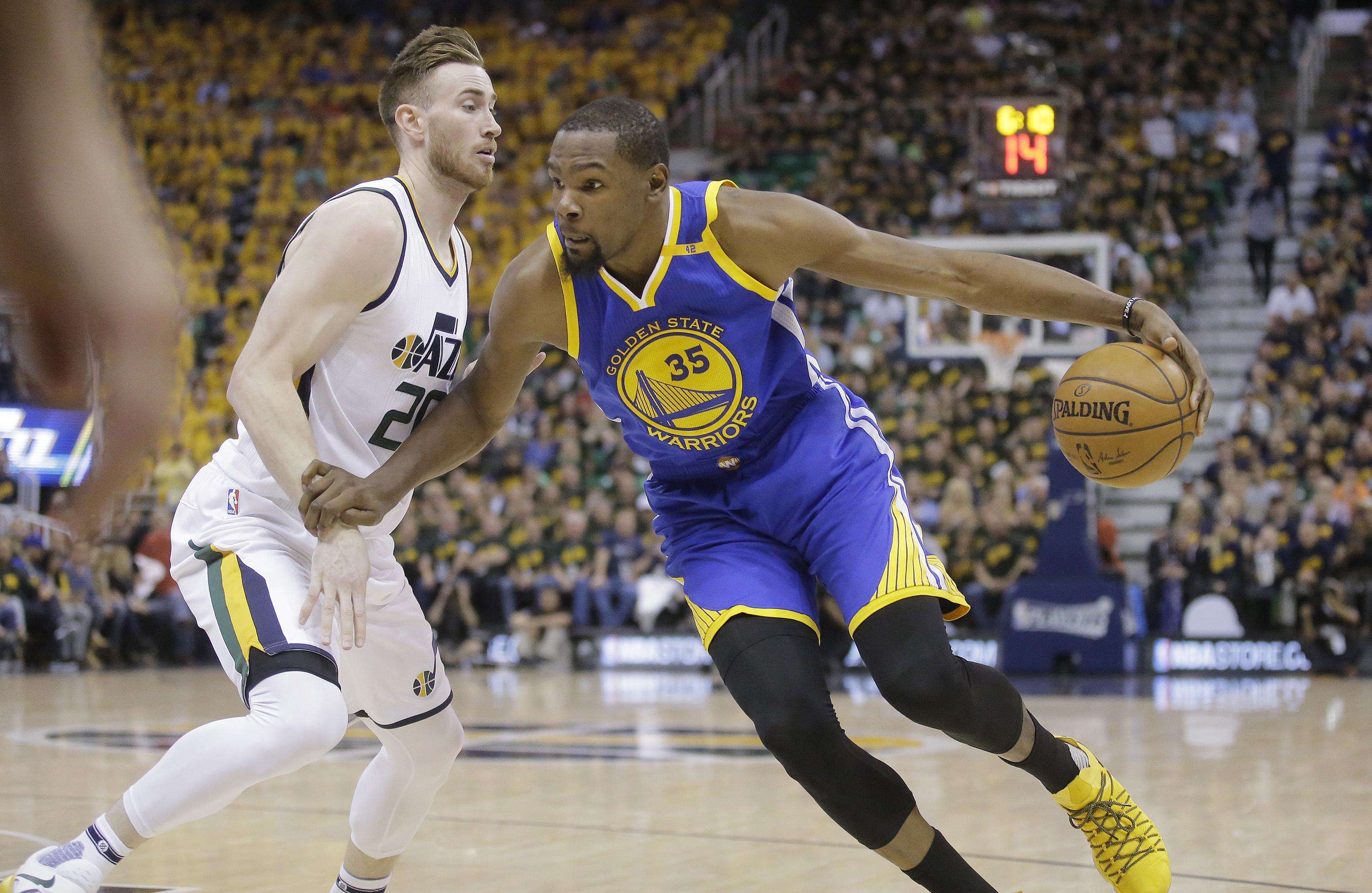 12月15日NBA看点：湖人、太阳再度相遇，追梦复出战开拓者（12月15日NBA焦点：湖人与太阳再战，追梦回归对阵开拓者）