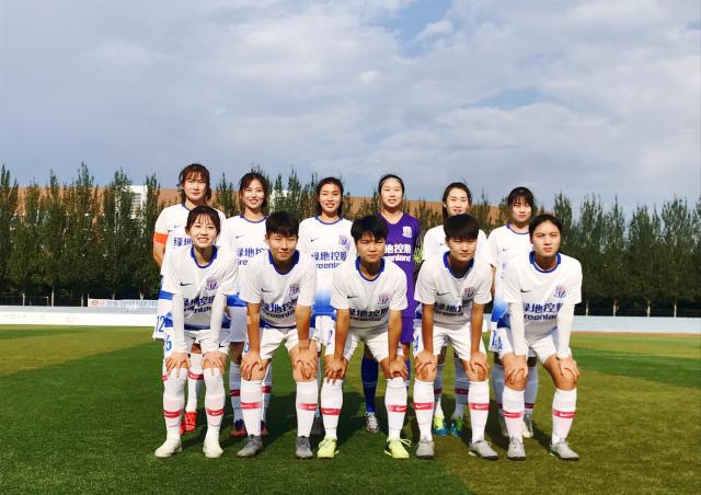 图片报：在接受眼部小手术后，本周五奥利塞参加了球队的训练（图片报：奥利塞在接受眼部小手术后已于本周五重返球队训练）