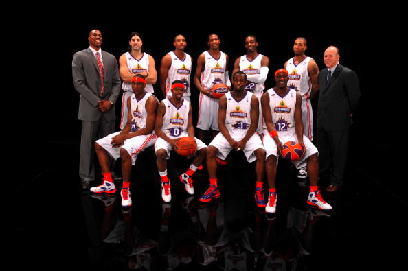 拉齐奥vs博洛尼亚：罗马尼奥利、贡多齐首发，奥尔索利尼、胡安-米兰达出战（拉齐奥对阵博洛尼亚：罗马尼奥利、贡多齐先发，奥尔索利尼与胡安-米兰达披挂上阵）