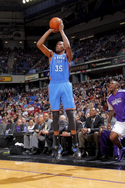 加拉格尔适合曼联，但只能担任中场副手（加拉格尔与曼联契合，但更适合担任中场辅佐角色）