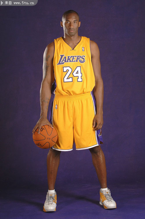 勇士将帅冲突后相互致歉，科尔坦言应保持冷静（勇士队内争执后双方互道歉，科尔承认应保持冷静）