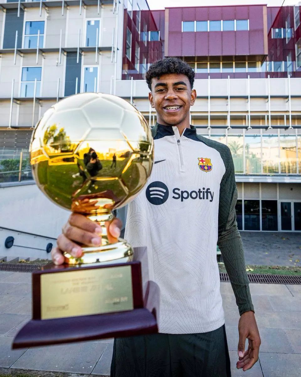 亚冠精英赛积分榜：成都和海港仍列10和12位，町田升至次席（亚冠精英赛积分榜：成都、海港仍居第10与第12，町田升至第二位）