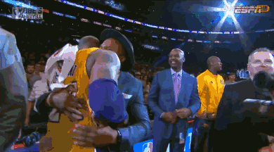 爱尔兰本轮世预赛大名单：柯林斯、凯莱赫、阿扎兹在列（爱尔兰公布本轮世预赛名单：柯林斯、凯莱赫、阿扎兹入选）