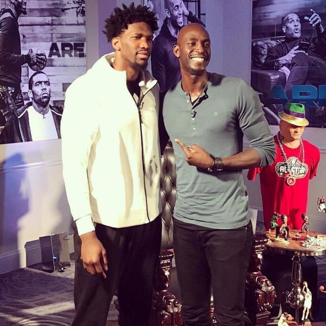 青训小将关键传球助攻（青训新星送出关键助攻）