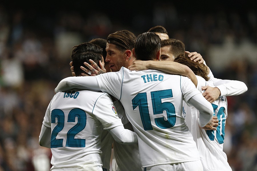 空砍35+17！浓眉：我甚至可以拿70分，但输球就毫无意义了（35+17仍难挽败局！浓眉：就算我砍下70分，输球也毫无意义）