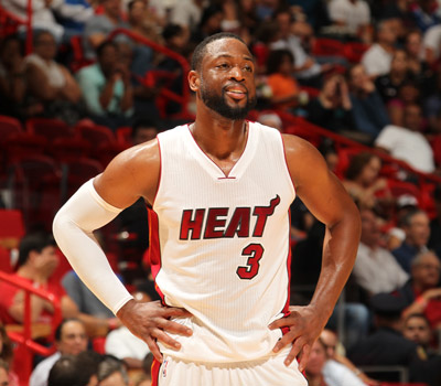 本世纪五大联赛参与百球最快TOP10：C罗70场第1，苏牙71场第2（本世纪五大联赛百球参与速度前十：C罗70场居首，苏亚雷斯71场次席）