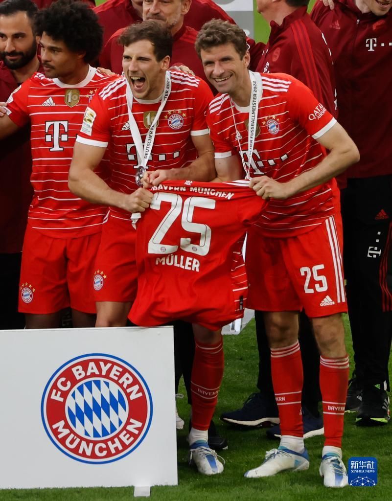 上来一个技术稍靠谱点的，卡利亚里的量变就转换成质变了（引入技术更稳的即战力，卡利亚里由量变迈向质变）